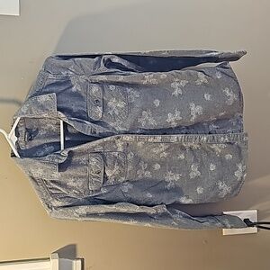 Eddie Bauer Pinecone Gray Button Up Flannel